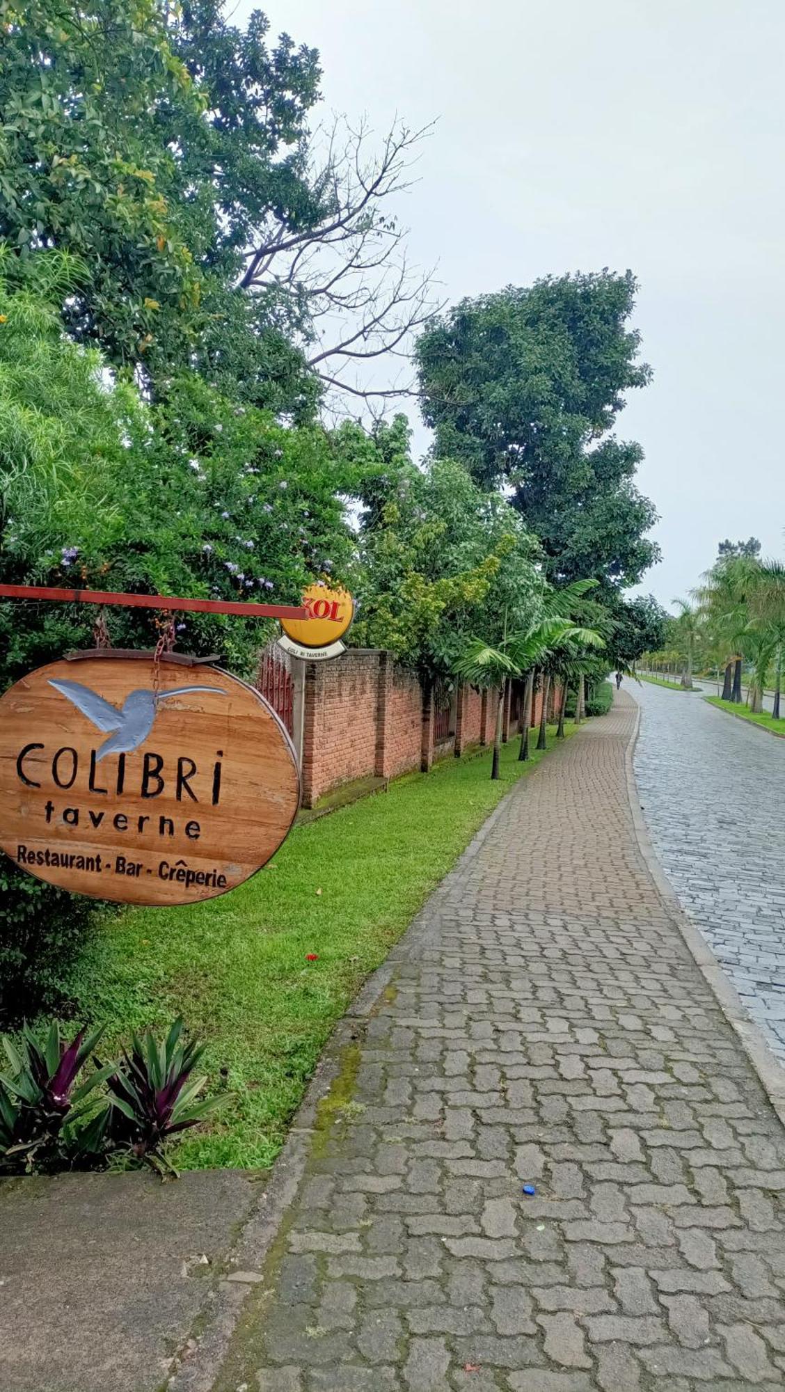 Colibri Taverne & Guest House Gisenyi Exterior photo